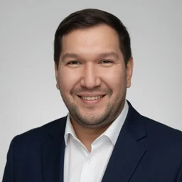 Бекзод Шамратов — Менеджер по транспорту